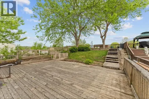 551 Railway Lakeshore ON N0R 1A0