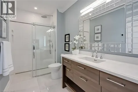 4252 Sarazen Drive Burlington ON L7M 4Z2