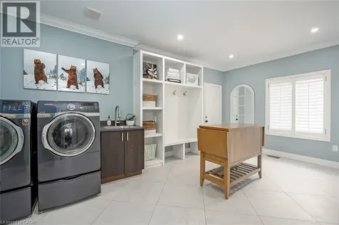 4252 Sarazen Drive Burlington ON L7M 4Z2