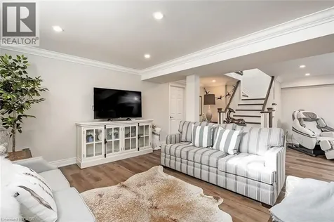 4252 Sarazen Drive Burlington ON L7M 4Z2