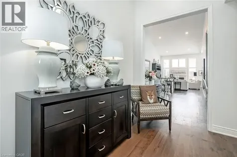 4252 Sarazen Drive Burlington ON L7M 4Z2