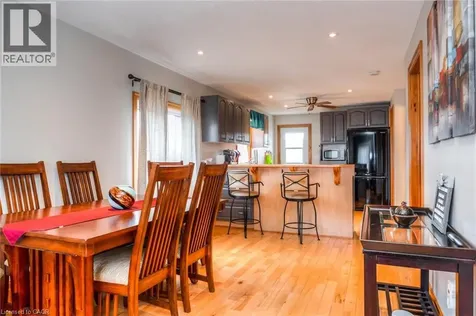 46 Second Avenue Kitchener ON N2C 1N5
