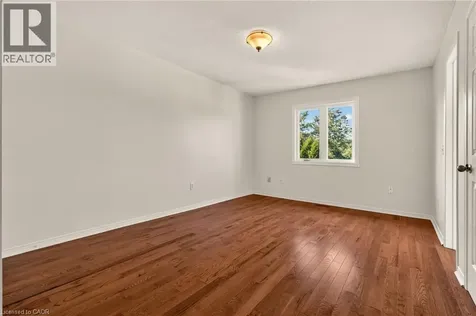 11 Pirie Drive Dundas ON L9H 6Z6