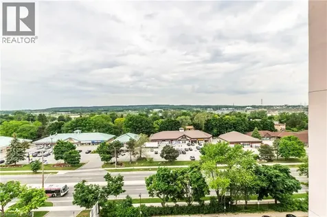 975 Warwick Court Burlington ON L7T 3Z7