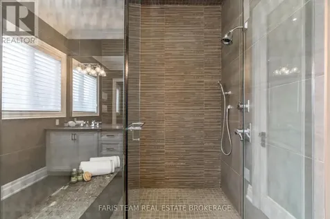 158 Dale Crescent Bradford West Gwillimbury ON L0L 1L0
