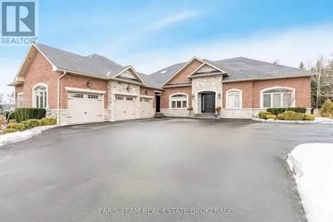 158 Dale Crescent Bradford West Gwillimbury ON L0L 1L0