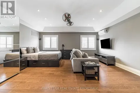 158 Dale Crescent Bradford West Gwillimbury ON L0L 1L0
