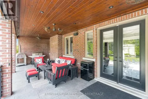 158 Dale Crescent Bradford West Gwillimbury ON L0L 1L0