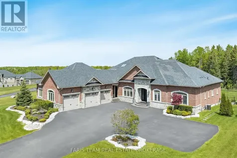 158 Dale Crescent Bradford West Gwillimbury ON L0L 1L0