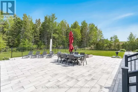 158 Dale Crescent Bradford West Gwillimbury ON L0L 1L0