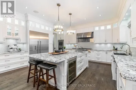 158 Dale Crescent Bradford West Gwillimbury ON L0L 1L0