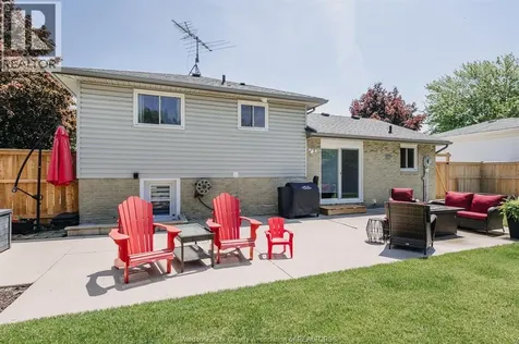 247 Pacific Avenue Amherstburg ON N9V 3E5