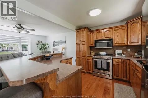 247 Pacific Avenue Amherstburg ON N9V 3E5