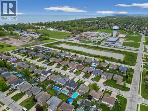 325 Coretti Drive Lakeshore ON N0R 1A0