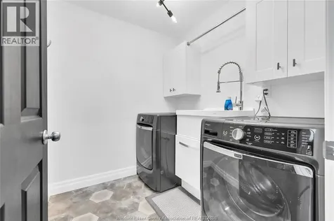 325 Coretti Drive Lakeshore ON N0R 1A0