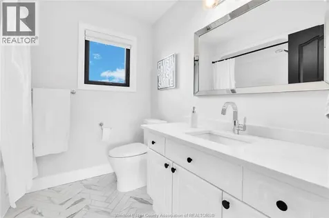325 Coretti Drive Lakeshore ON N0R 1A0