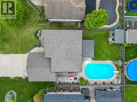 325 Coretti Drive Lakeshore ON N0R 1A0