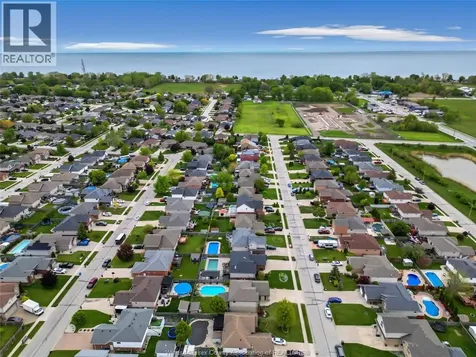 325 Coretti Drive Lakeshore ON N0R 1A0