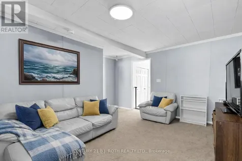 1006 Flos 4 Road East Springwater ON L0L 2K0