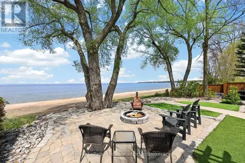 2206 Tiny Beaches Road South Tiny ON L0L 1P1