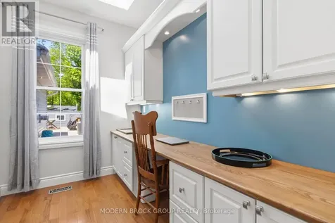 254 King Street East Brockville ON K6V 1C7