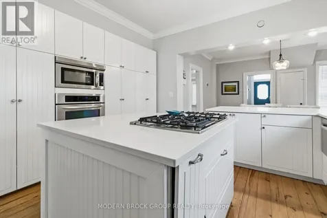 254 King Street East Brockville ON K6V 1C7