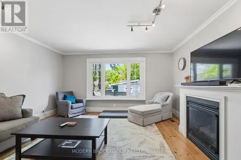254 King Street East Brockville ON K6V 1C7