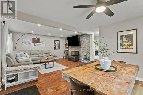 409 Blake Boulevard Ottawa ON K1L 6L1