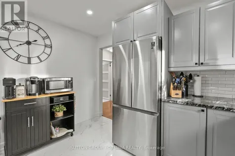 409 Blake Boulevard Ottawa ON K1L 6L1