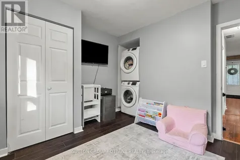 409 Blake Boulevard Ottawa ON K1L 6L1