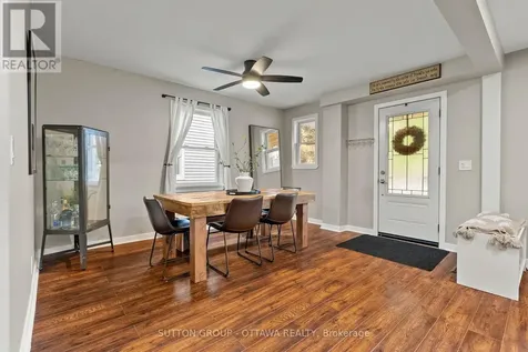 409 Blake Boulevard Ottawa ON K1L 6L1