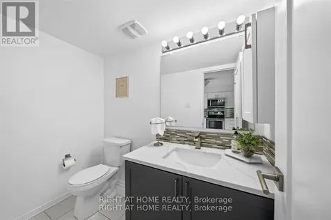 161 Camden Private Ottawa ON K2J 6J1