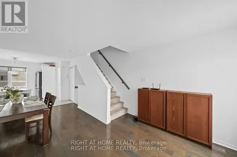 161 Camden Private Ottawa ON K2J 6J1