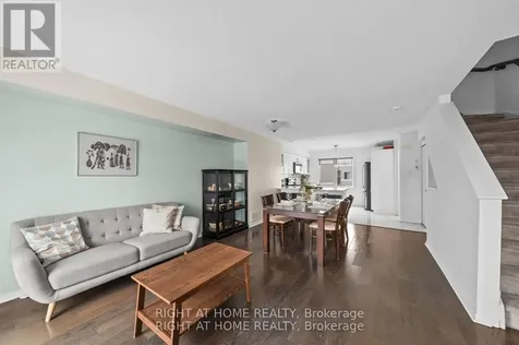 161 Camden Private Ottawa ON K2J 6J1