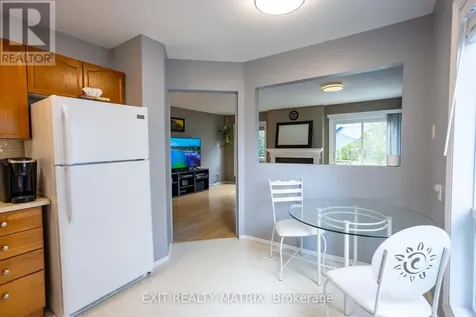 1521 Briarfield Crescent Ottawa ON K4A 1Z9