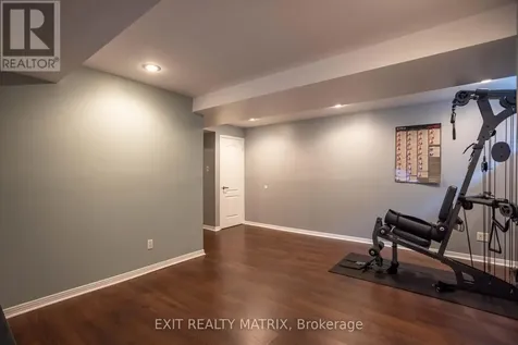 1521 Briarfield Crescent Ottawa ON K4A 1Z9