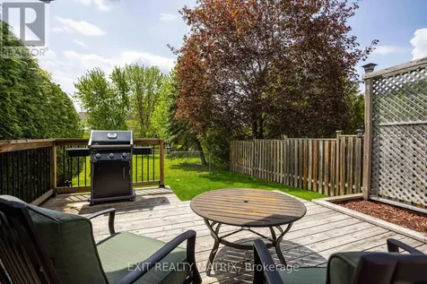 1521 Briarfield Crescent Ottawa ON K4A 1Z9