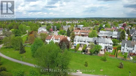 1521 Briarfield Crescent Ottawa ON K4A 1Z9