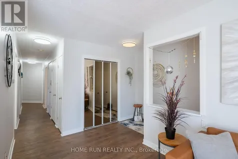 313 Savard Avenue Ottawa ON K1L 7S1