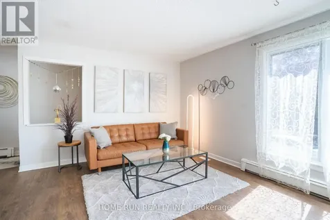 313 Savard Avenue Ottawa ON K1L 7S1