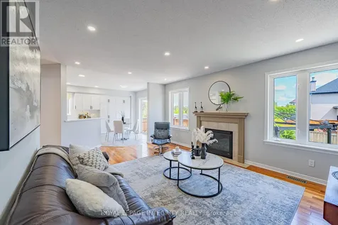 60 Wilderness Way Ottawa ON K2S 2E3