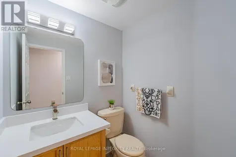 60 Wilderness Way Ottawa ON K2S 2E3