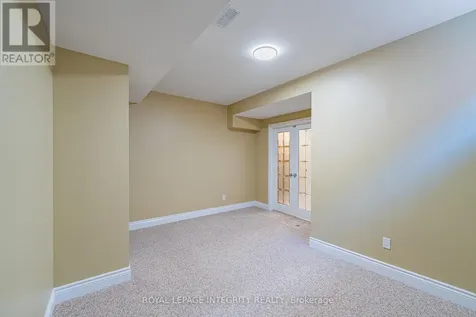 60 Wilderness Way Ottawa ON K2S 2E3