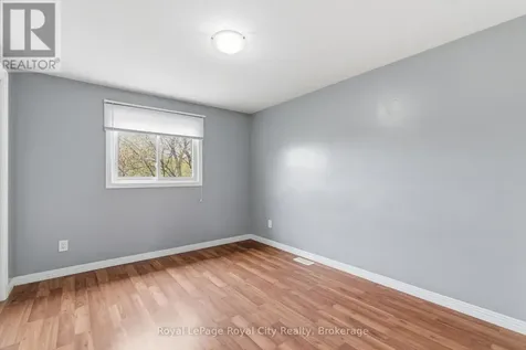 11 Sagewood Place Guelph (kortright West) ON N1G 3M8