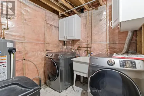 11 Sagewood Place Guelph (kortright West) ON N1G 3M8
