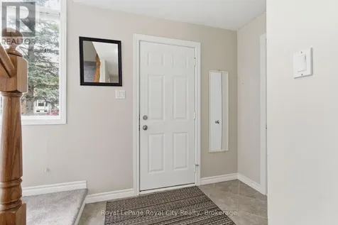 11 Sagewood Place Guelph (kortright West) ON N1G 3M8