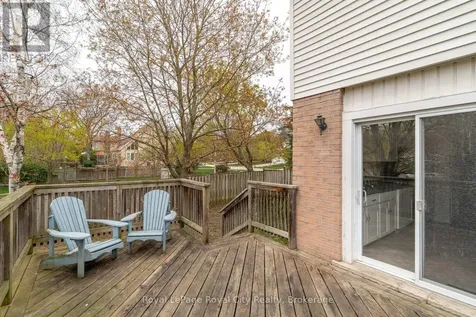 11 Sagewood Place Guelph (kortright West) ON N1G 3M8