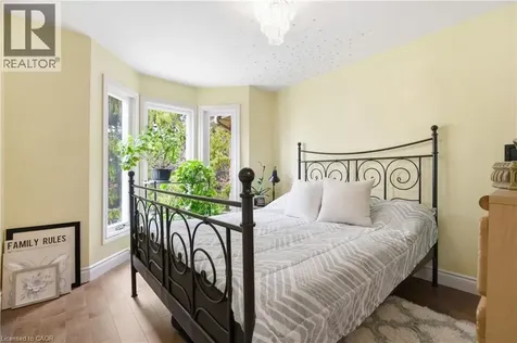 941 Gordon Street Guelph ON N1G 4R9