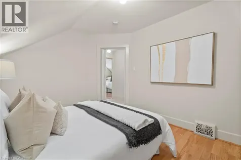 188 Wentworth Avenue Kitchener ON N2M 3S4