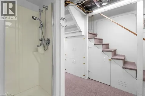 188 Wentworth Avenue Kitchener ON N2M 3S4